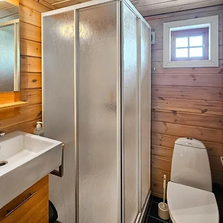 Holiday home In Treungen With Jacuzzi Fjone