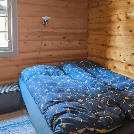 In Treungen With Jacuzzi Holiday home *